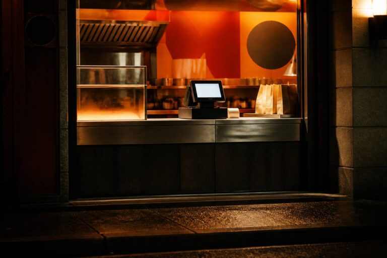 Caisse enregistreuse restaurant : loi, prix et modèles 2026