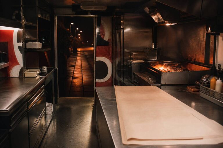 Équipement food truck : la liste complète du matériel utile